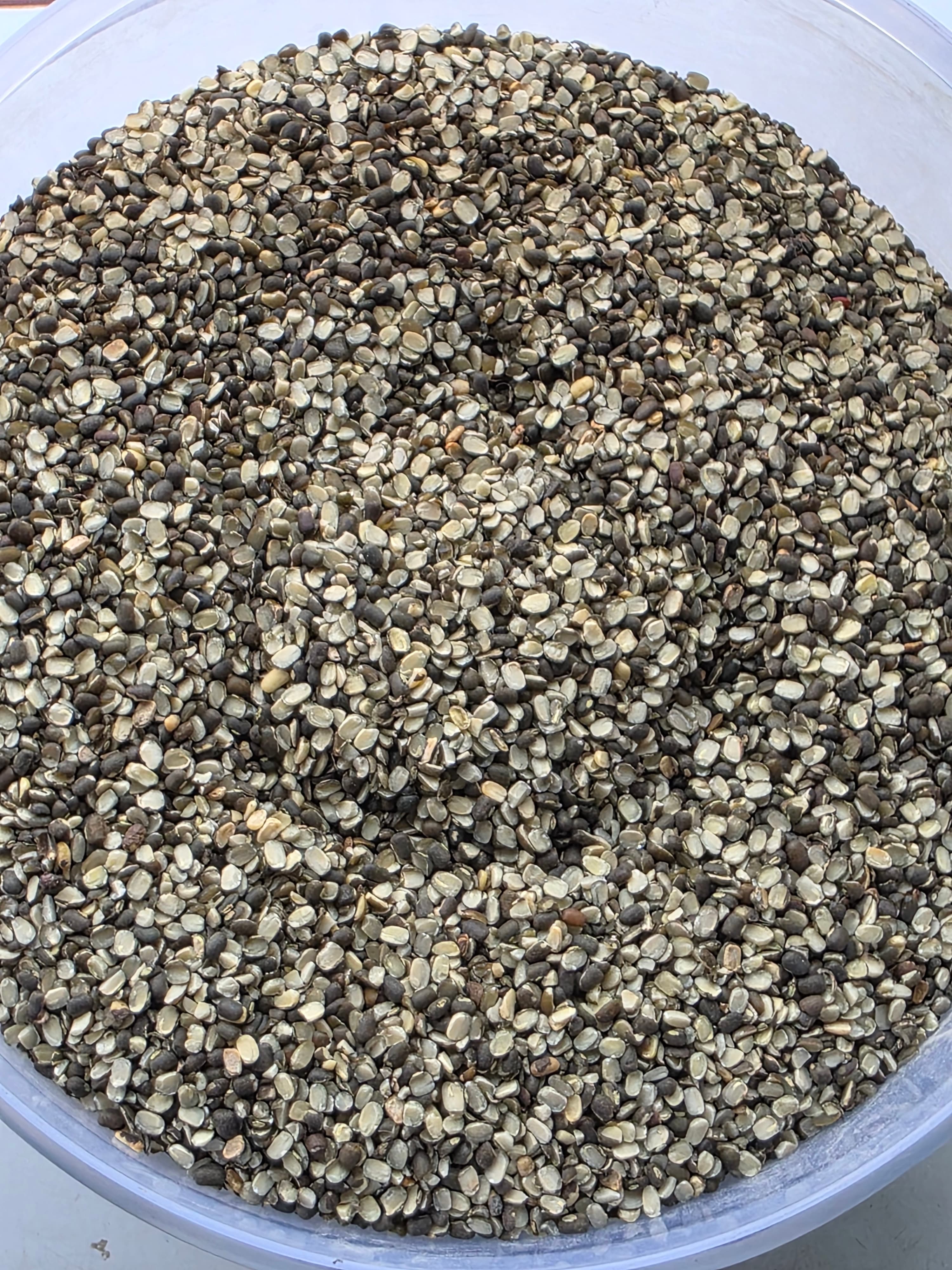 लोकल मास को दाल (डडेल्धुरा) - 100% Organic Himalayan Agro Product from Anupam Prakriti, Nepal